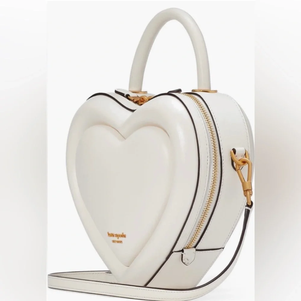 NWT Kate Spade Pitter Patter Smooth 3D Leather Heart Purse - Picture 3 of 8